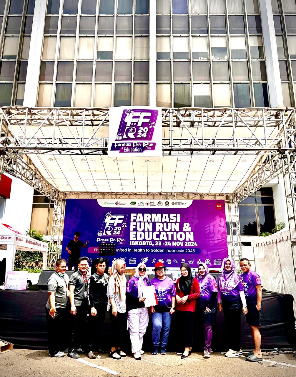 Berjalan Sukses, Donor Darah Farmasi Fun Run 2024 Diikuti Ratusan...